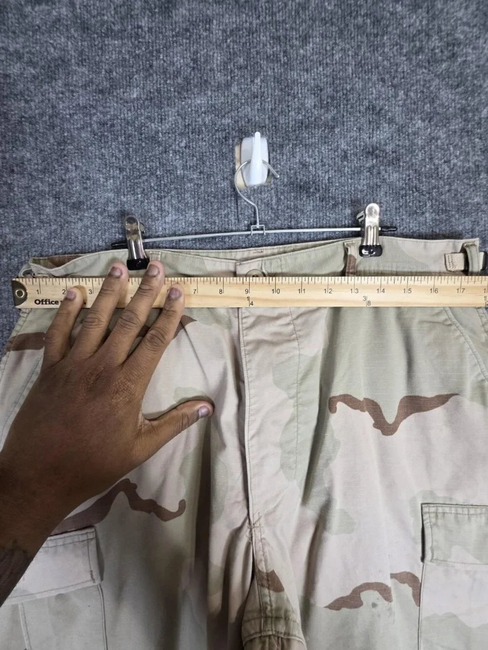 Vintage US Army Pants Mens Large Camo Desert Camouflage Military Stained 90s